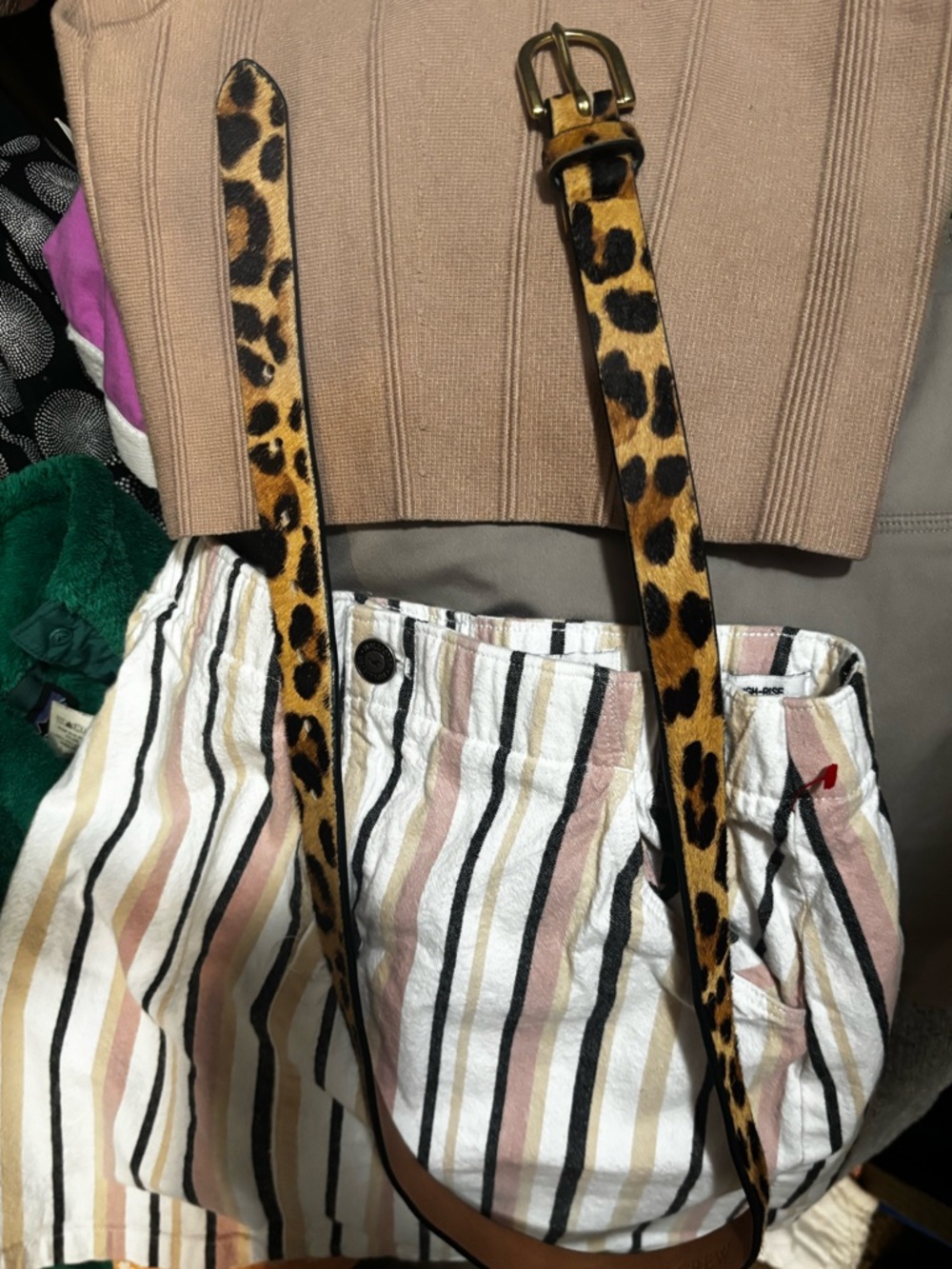 Hollister Striped Mini Skirt Set Neutral Crop Top Outfit Teen Size XS - Picture 3 of 4